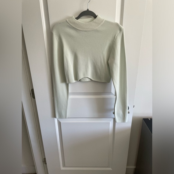 NWT Zara Crop Top - Picture 1 of 3